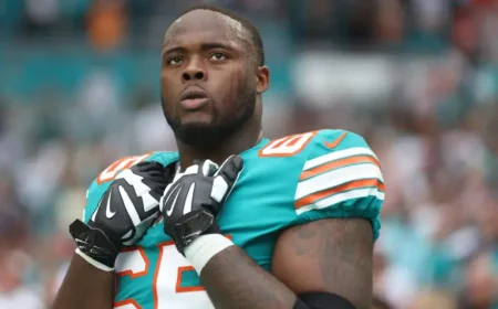 Robert Jones arrives as a quiet test of recovery—and a possible answer for the 49ers’ left guard questions