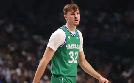 Mavericks Vs Warriors: 3 Headlines Reframe a Night — Peacock Stream, Moneyline Pitch and a Responsible-Play Reminder