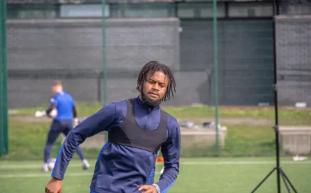 Eastleigh Vs Sutton United: Survival Stakes, Stats and a Missing Midfielder