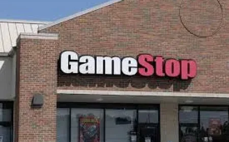 Gme: GameStop Discloses $9B Cash, Q4 Revenue Slide and M&A Wildcard