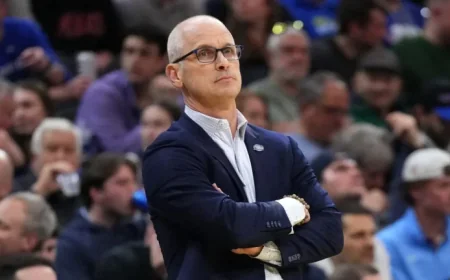 Hurley Prefers UConn to Face St. John’s Over Duke in Elite Eight