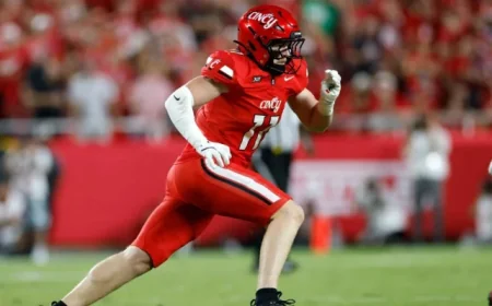Chiefs Select Top Receiver, New Leo Chenal in ESPN Mock Draft
