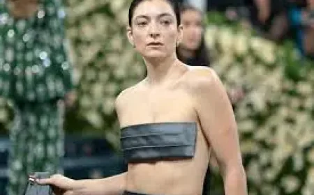 Lorde hits the 1-billion mark: 5 takeaways from “Royals” joining YouTube’s top-viewed club