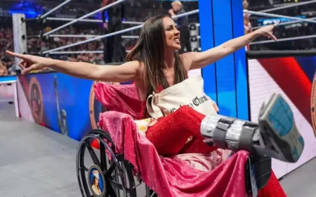 Chelsea Green Steps Out of Walking Boot at WWE 2K Creator Fest, Jokes She’ll ‘Get in Trouble’