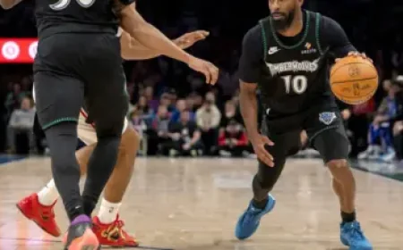 Polska Albania: 300,000 Poles, a tactical minefield and a looming debut