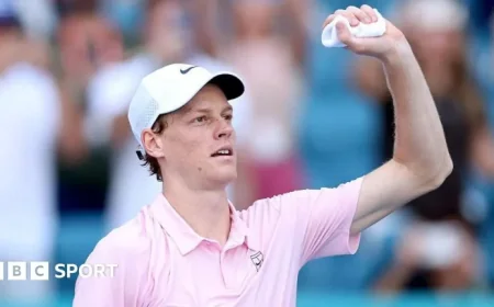 Jannik Sinner Advances to Miami Open Semifinals with Impressive Performance