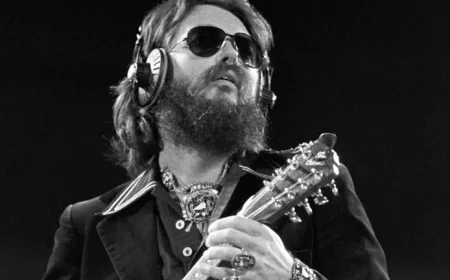 Soft Rock Legend Darrell ‘Dash’ Crofts Dies at 85