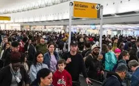 Iah Airport and the shutdown squeeze: travelers rage at hours-long TSA lines while Washington fights over funding