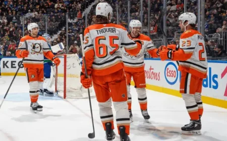 Mikael Granlund sparks Ducks’ 5-3 win as Pacific race tightens entering late March (ET)