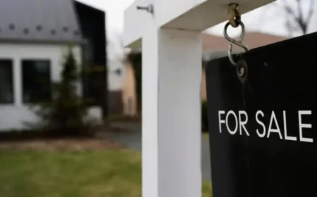 Refinance Rates in a Season of Shock: One Family Counts the Cost as Mortgage Rates Climb