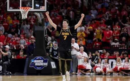 Iowa Advances to Elite Eight After Nebraska’s Costly Error with 4 Players