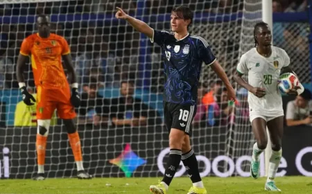 Argentina benches Messi in friendly as Nico Paz free-kick exposes selection paradox