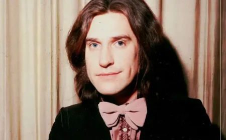 Ray Davies: “I took my time” — the moment he wrote his masterpiece