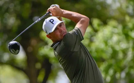 Gary Woodland Surges in Houston as Weekend Approaches