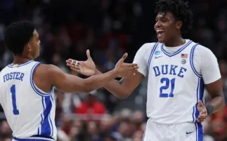 Bruce Buffer Incorrectly Announces UFC Seattle Winner