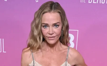 Denise Richards Unveils ‘New Face’ at Red Carpet Event