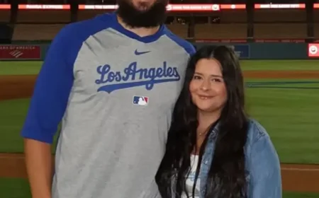 Sterling Vesia and the pink glove that turned a routine inning into a public reckoning