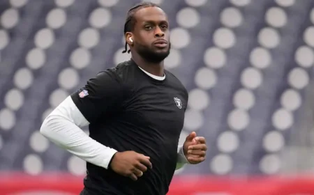 Jets Confident: Aaron Glenn Affirms Geno Smith as New York’s Starter