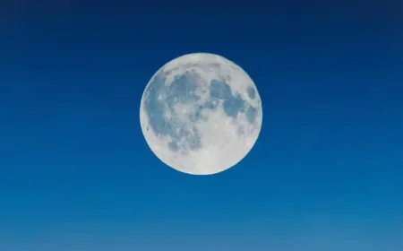 Pleine Lune Avril 2026 reveals a contradiction between color myth and calendar power