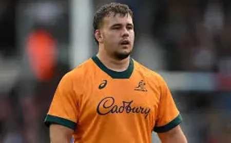 Massimo De Lutiis Ireland: A 22-Year-Old Tighthead Weighs a ‘Life-Changing’ Offer as IRFU Circles