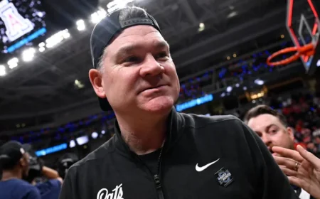 Tommy Lloyd’s Postgame Interview Leaves UNC Fans Reeling