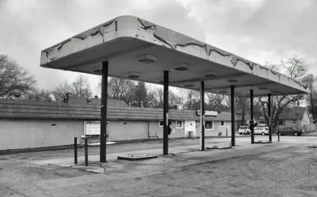 Maybe you should have bought an Electric Car — one commute, two realities