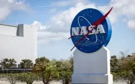 Artemis Ii: Inside the Lab Where Orange Orion Suits Are Readied for a Moon Return