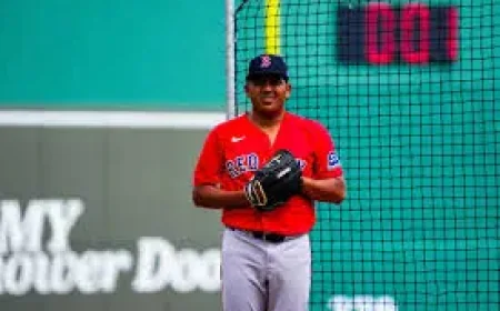 Red Sox Vs Astros as Ranger Suárez makes his Boston debut