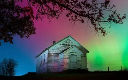 Aurora Borealis watch: Northern lights could be visible Monday night in parts of the U.S.