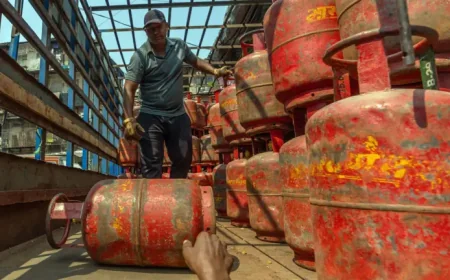 Fuel Rationing Ireland: Lessons from Asia as Middle East Supply Drops 20%