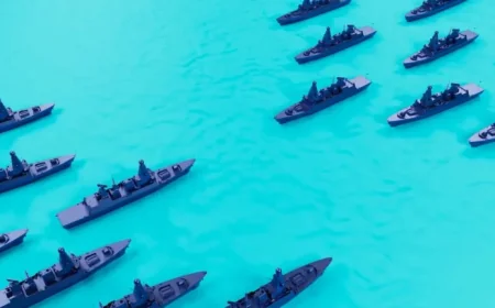 Hormuz Closure Could Spike Oil Prices to $200, Expert Predicts