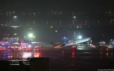 Air Canada CEO Retires Amid English-Only Condolence Controversy