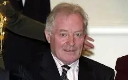 Rory O Hanlon: From Country GP to Ceann Comhairle — a Private Home, a Public Life