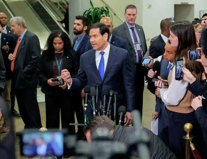 Noem on the Brink: 5 Pressure Points Behind Trump’s DHS Shake-Up Talk