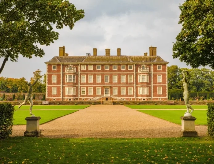 National Trust and London’s Icons: How National lottery Open Week Delivers Free Entry to 4 County Properties and Top Museums