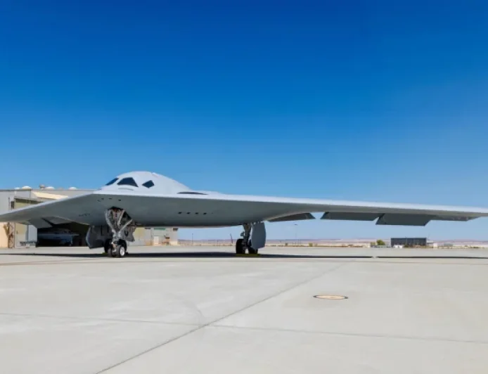 Kc-135 and the B-21’s first visible refueling: the public glimpse that collides with a faster production push