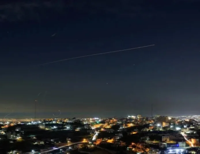 Huffington Post and the interceptor debate: What changes as the Iran war grinds on (ET)