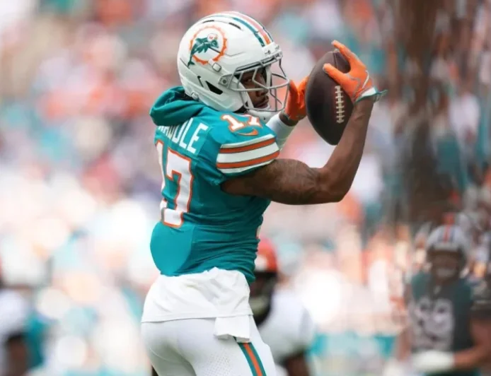 Jaylen Waddle Enhances Davis Webb’s Play-Calling with Broncos Debut