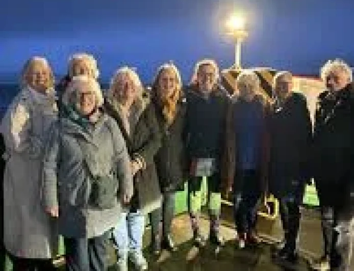 Dunoon in Two Acts: Singers’ Ferry Voyage and a BID Levy Row Expose Civic Strain