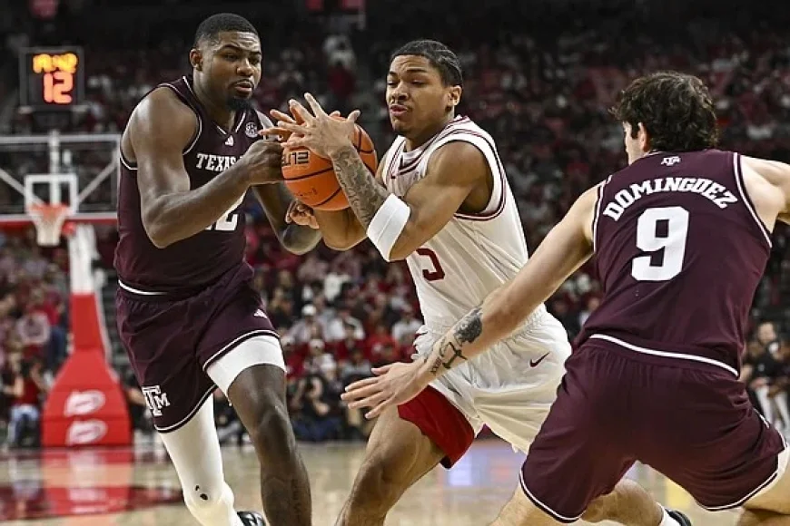 Arkansas Coach Calipari Calls for Darius Acuff’s Recognition Post-Texas A&M Victory