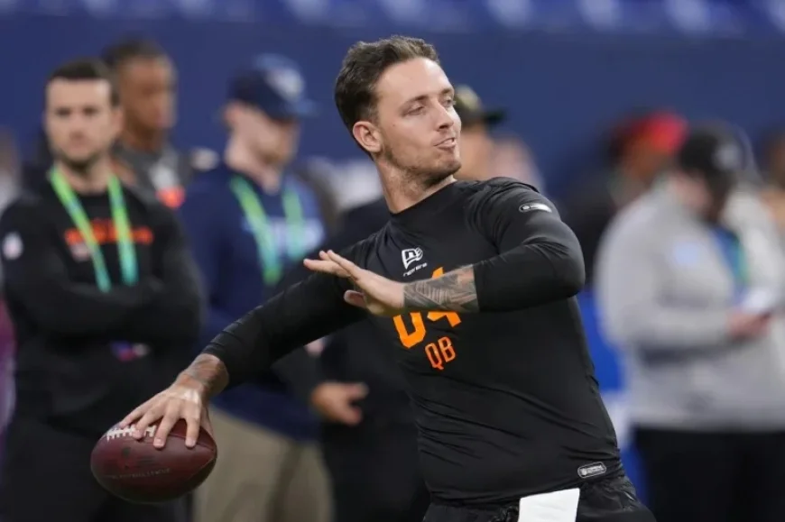 Crowd Boos Carson Beck at NFL Combine in Dramatic Scene