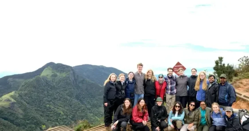 Iran Attack Strands Queen’s University Students in Doha, Airspace Closed