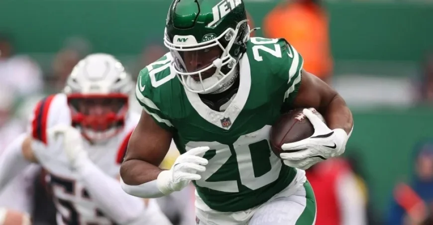 Breece Hall Draws Strong Interest from Broncos as Potential Free Agent