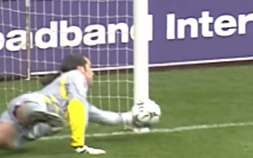 Arsenal’s David Raya Evaluates Legendary Gunners Saves (Video)