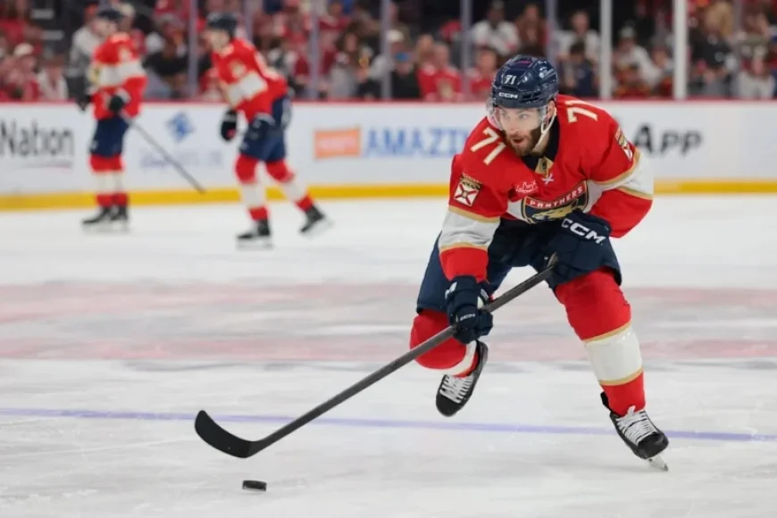Panthers List Luke Kunin on NHL Waivers