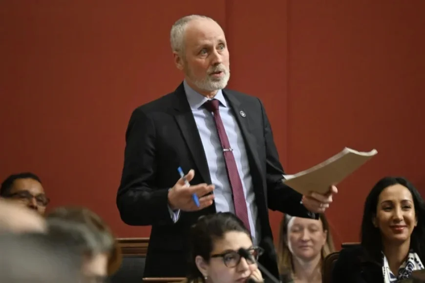 Québec Solidaire’s Vincent Marissal to Exit Politics at Term End