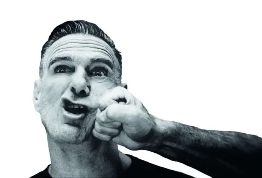 Bryan Adams Set for Exclusive Acoustic Show in Thunder Bay This Fall