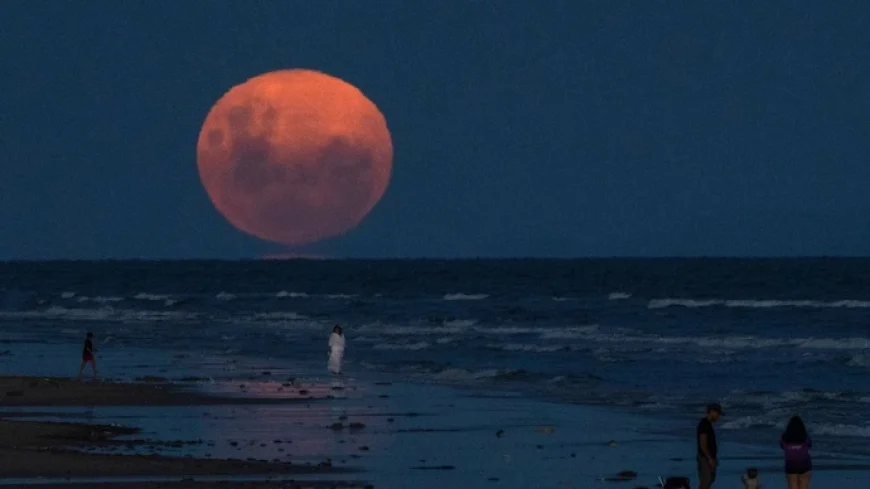 Blood Moon Tonight: Total Lunar Eclipse March 3, 2026 — Full Viewing Guide, Exact Times, and What to Expect