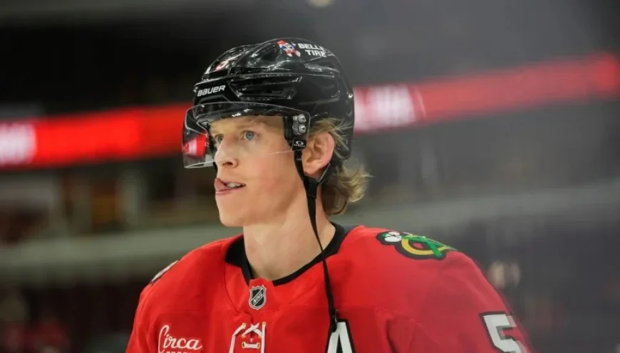 Blackhawks Trade Connor Murphy to Oilers, Ending Nine-Year Chicago Tenure