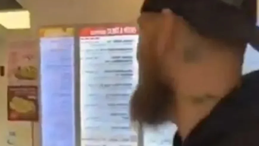 Smoothie King Fires Two Employees for Refusing Service to Man in Trump Shirt